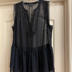 Lane Bryant sheer navy sleeveless blouse with peplum. Size 14 EUC